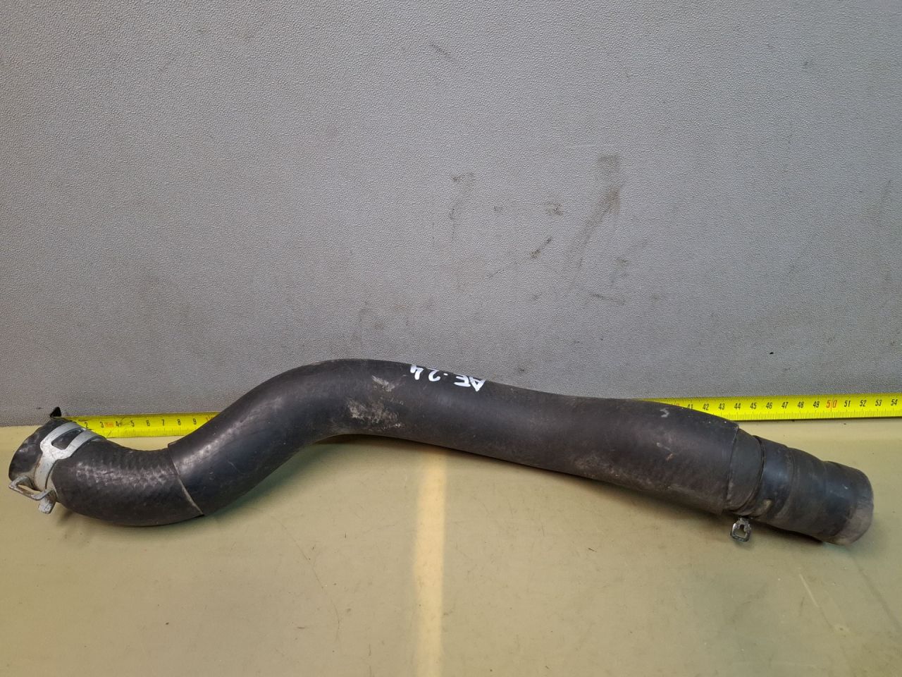 патрубок радиатора Mazda CX-7 1 поколение 2009, 2.3 л., L3-VDT, бензин - фото №1