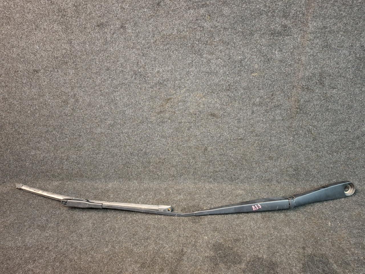 щеткодержатель (поводок стеклоочистителя, дворник) Ford Escape 4 поколение CX482 2020, 2.0 л., бензин, АКПП, белый az, внедорожник 5 дв., полный привод, LJ6B17526AA - фото №1