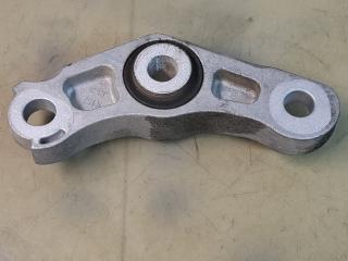 кронштейн (крепление) Mazda CX-5 2 поколение [рестайлинг] 2023, 2.5 л., PYY1, бензин, полный привод