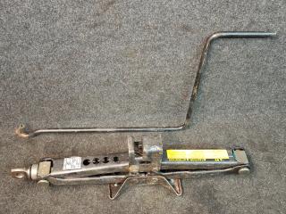 домкрат Toyota Camry 7 поколение XV40 2008, 2.4 л., 2AZ-FE, бензин, АКПП, седан, передний привод