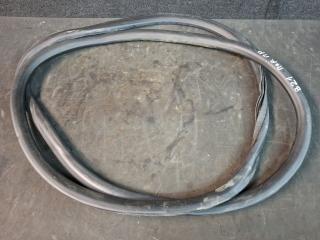 уплотнитель двери Chevrolet Blazer 3 поколение 2019, 3.6 л., бензин, АКПП, белый, полный привод