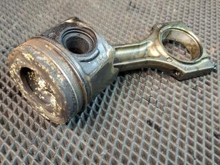 поршень BMW X4 F26 2016, 2.0 л., дизель, АКПП, черный