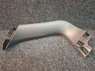 обшивка крышки багажника Chevrolet Equinox 3 поколение 2018, 1.5 л., бензин, АКПП, серый/441b, полный привод, 84445050, 84143818