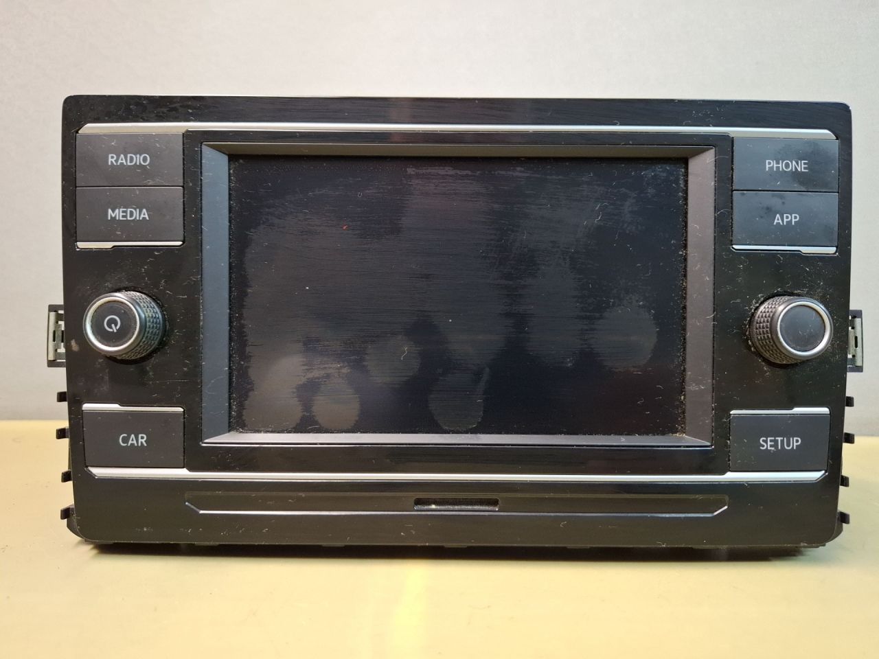 магнитола Volkswagen Jetta 7 поколение 2019, 1.4 л., бензин, АКПП, оранжевый, седан, передний привод, 17A035868 - фото №1