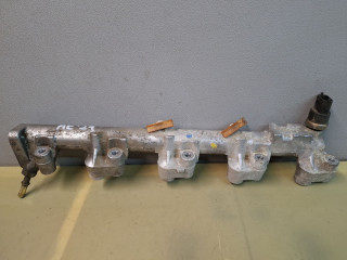 топливная рампа Mazda CX-7 1 поколение 2009, 2.3 л., L3-VDT, бензин