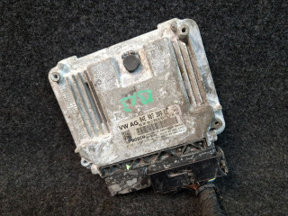 блок управления двигателем Volkswagen Jetta 7 поколение 2021, 1.4 л., бензин, АКПП, серый, передний привод, 04E907309EE