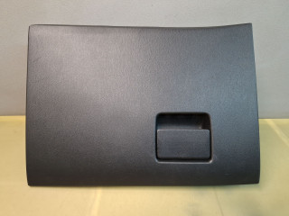 бардачок Mazda CX-5 2 поколение KF 2018, 2.5 л., PYY1, бензин, АКПП, серый/46g, внедорожник 5 дв., полный привод, KB7W64161