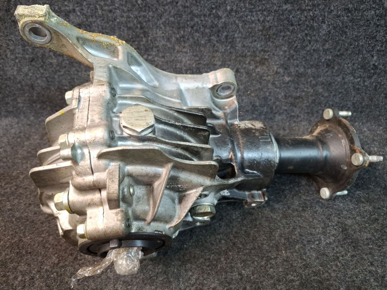 раздаточная коробка Mazda CX-5 2 поколение KF 2018, 2.5 л., PYY1, бензин, АКПП, серый/46g, внедорожник 5 дв., полный привод - фото №1