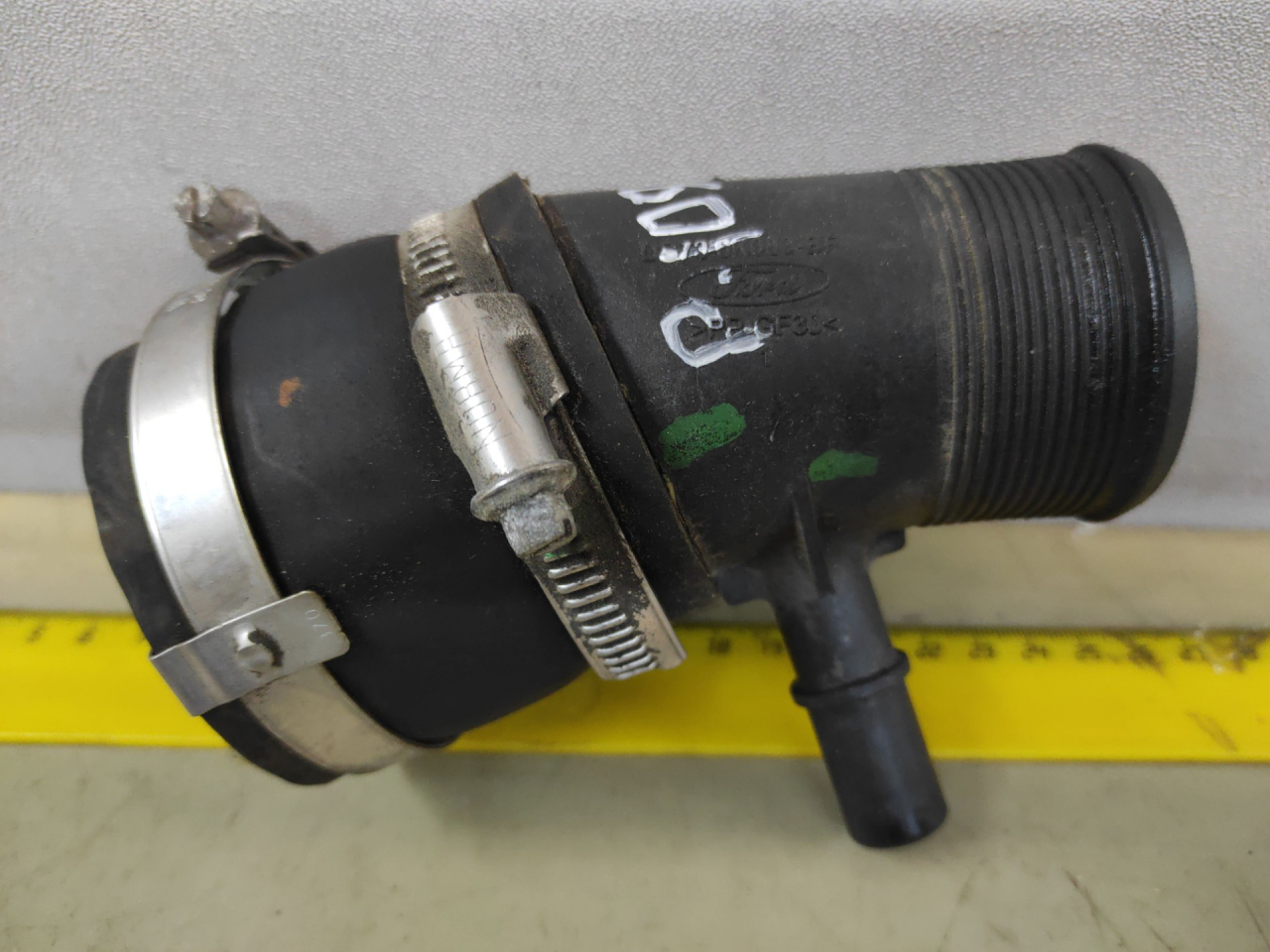 патрубок турбины Ford Edge 2 поколение CD539 2018, 2.0 л., бензин, АКПП, черный, внедорожник 5 дв., полный привод, DS736K683BF - фото №1