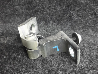 петля двери Volkswagen Jetta 7 поколение 2019, 1.4 л., бензин, АКПП, серый, передний привод