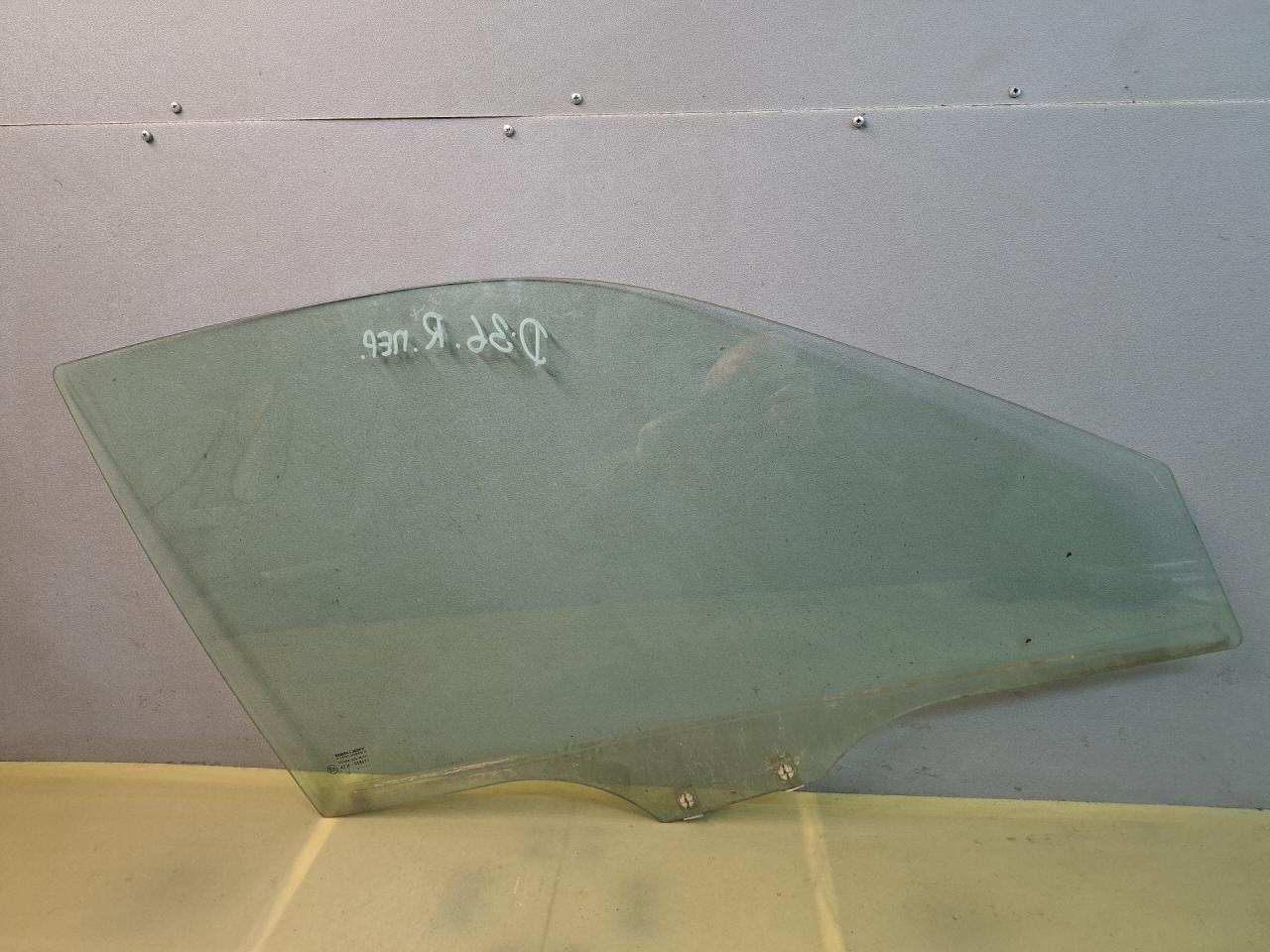 стекло двери передней правой Mazda 323F BJ 2000, 2.0 л., RF3F, дизель, МКПП, хетчбэк 5 дв., передний привод, 43R-008577 - фото №1