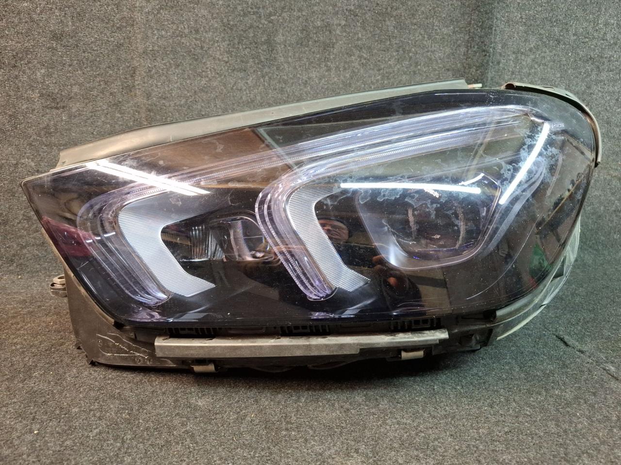 фара левая Mercedes-Benz GLE V167 2020, A1679065906, A1679065111 - фото №1