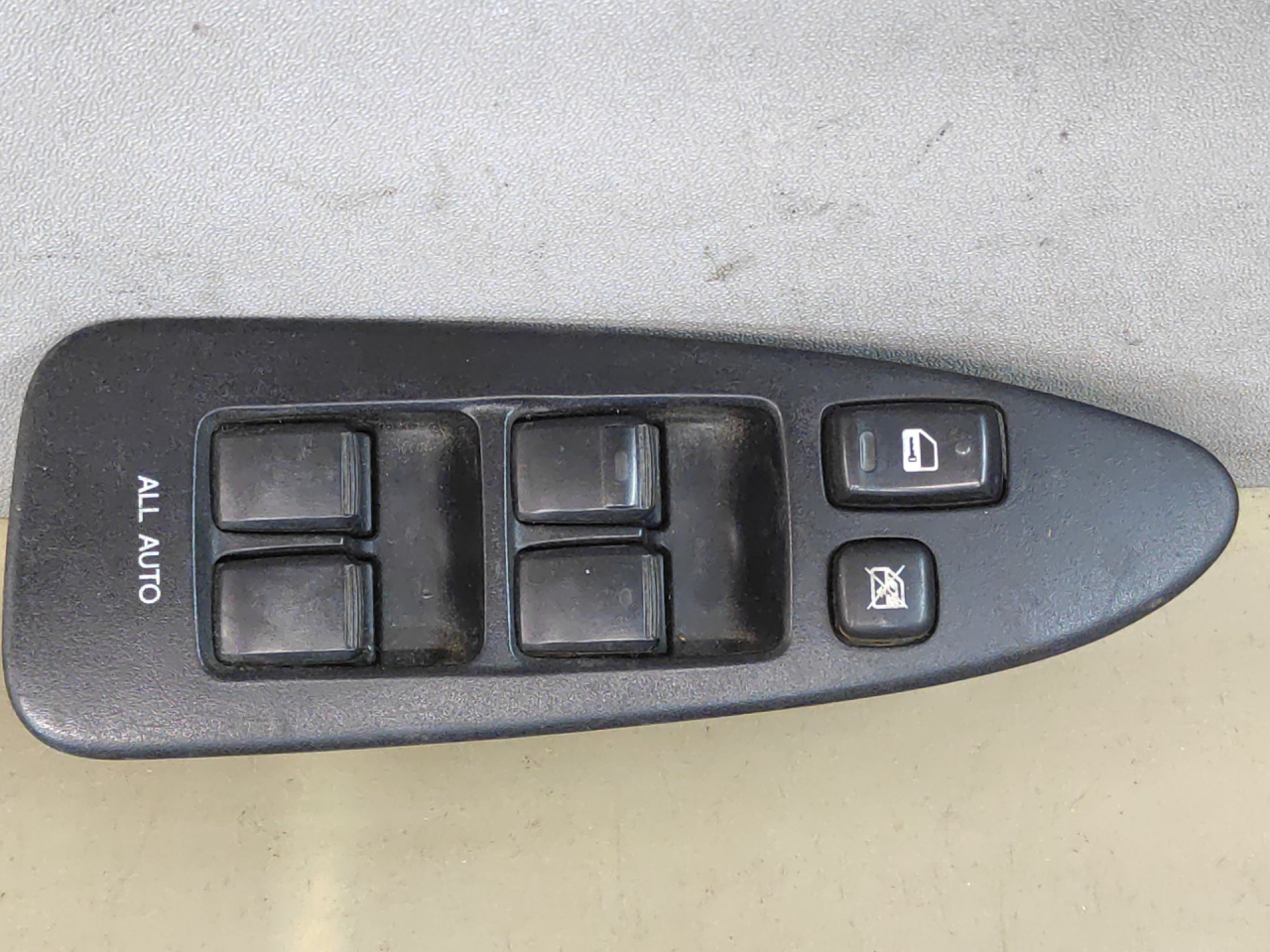 блок управления стеклоподъемниками Lexus ES 4 поколение 2004, 8404033030 - фото №1