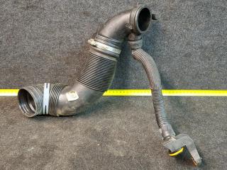 патрубок воздушного фильтра Volkswagen Tiguan 2 поколение 2020, 2.0 л., бензин, АКПП, серый, полный привод, 5QN129656, 5QN129635, 06K103213K