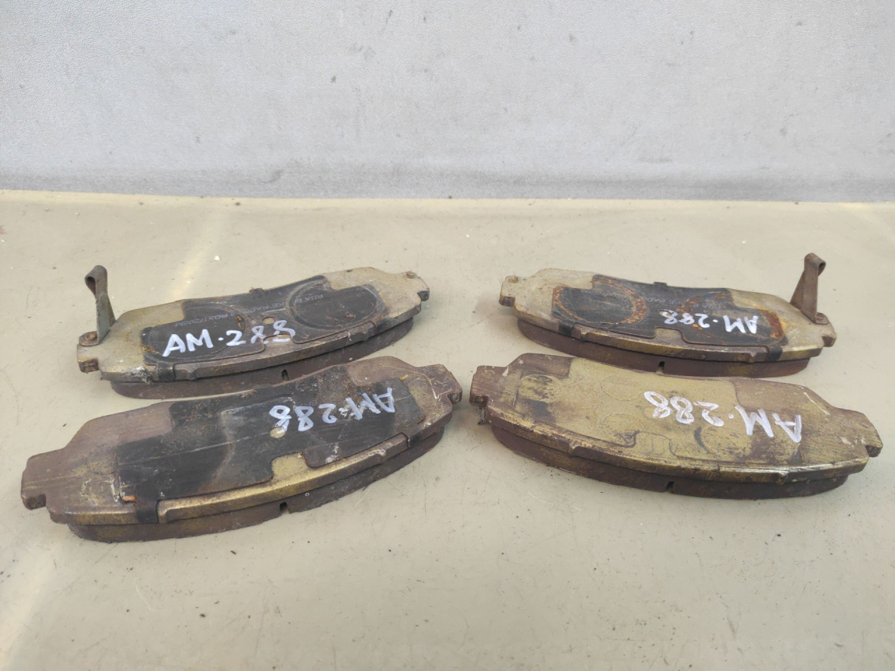 тормозные колодки Great Wall Hover H5 1 поколение 2013, 2.0 л., дизель, АКПП, синий, внедорожник 5 дв., правый руль - фото №1