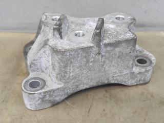 кронштейн КПП Chevrolet Equinox 3 поколение 2018, 1.5 л., бензин, АКПП, серый 139х, минивэн, передний привод