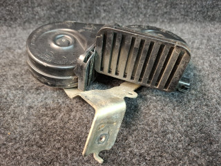 сигнал (клаксон) Chevrolet Equinox 3 поколение 2018, 2.0 л., бензин, АКПП, передний привод