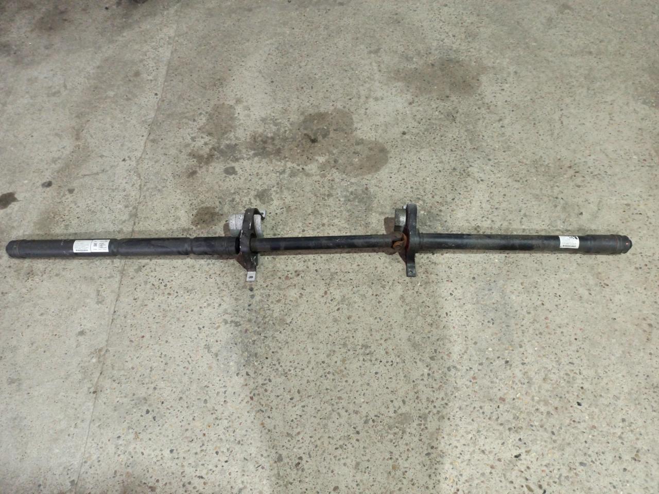 карданный вал Cadillac XT4 1 поколение 2020, 2.0 л., бензин, АКПП, 318e, полный привод - фото №1