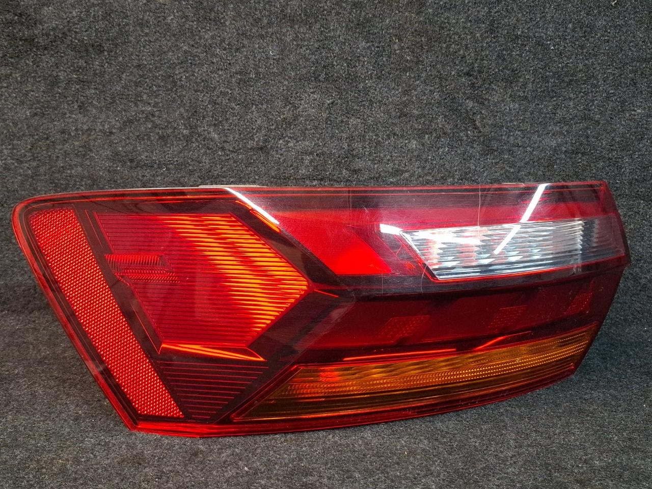 фонарь задний левый Volkswagen Jetta 7 поколение 2019, 1.4 л., бензин, АКПП, синий, седан, передний привод, 17A945095 - фото №1