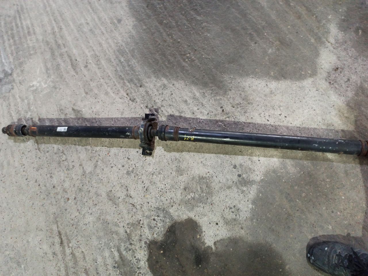 карданный вал Chevrolet Blazer 3 поколение 2019, 3.6 л., бензин, АКПП, белый, полный привод, 84284535 - фото №1