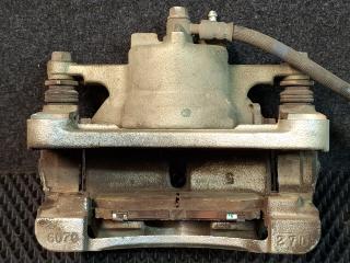 суппорт передний правый Mazda CX-5 2 поколение [рестайлинг] 2023, 2.5 л., PYY1, бензин, полный привод