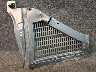 дождевик BMW X4 F26 2016, 2.0 л., дизель, АКПП, черный, 64319184005