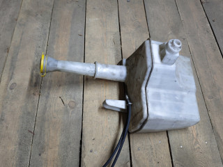 бачок омывателя Mazda Tribute 1 поколение 2004