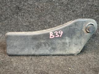 брызговик Toyota Prius V 1 поколение ZVW41 ZVW41 2014, 1.8 л., гибрид, АКПП, синий, хетчбэк 5 дв., передний привод