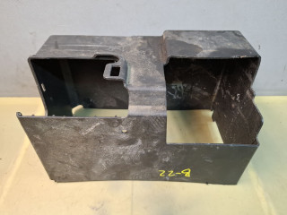 кожух аккумулятора Chevrolet Malibu 9 поколение 2018, 1.5 л., бензин, АКПП, бордовый, передний привод