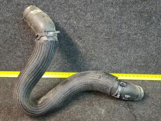 патрубок радиатора Chevrolet Malibu 9 поколение 2017, 1.5 л., бензин, АКПП, черный, седан, передний привод, 23322856