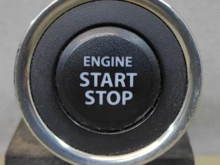 кнопка запуска двигателя Suzuki Kizashi 1 поколение 2012, 2.4 л., J24B, бензин, АКПП, красный, седан, полный привод, 10R034940, 3729057L00