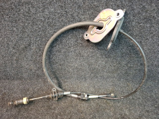 трос кулисы КПП Chevrolet Equinox 3 поколение 2018, 2.0 л., бензин, АКПП, передний привод, 84231114