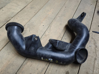 патрубок воздушного фильтра Mazda MPV 2 поколение [рестайлинг] 2004, бензин