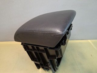 подлокотник Mazda 6 3 поколение [рестайлинг] GJ 2016, 2.5 л., PYY1, бензин, АКПП, серый /42а, седан, передний привод, GML864441