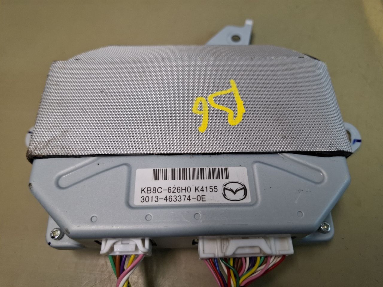блок управления крышкой багажника Mazda CX-5 2 поколение KF 2018, 2.5 л., PYY1, бензин, АКПП, серый/46g, внедорожник 5 дв., полный привод, KB8C626H0 - фото №1