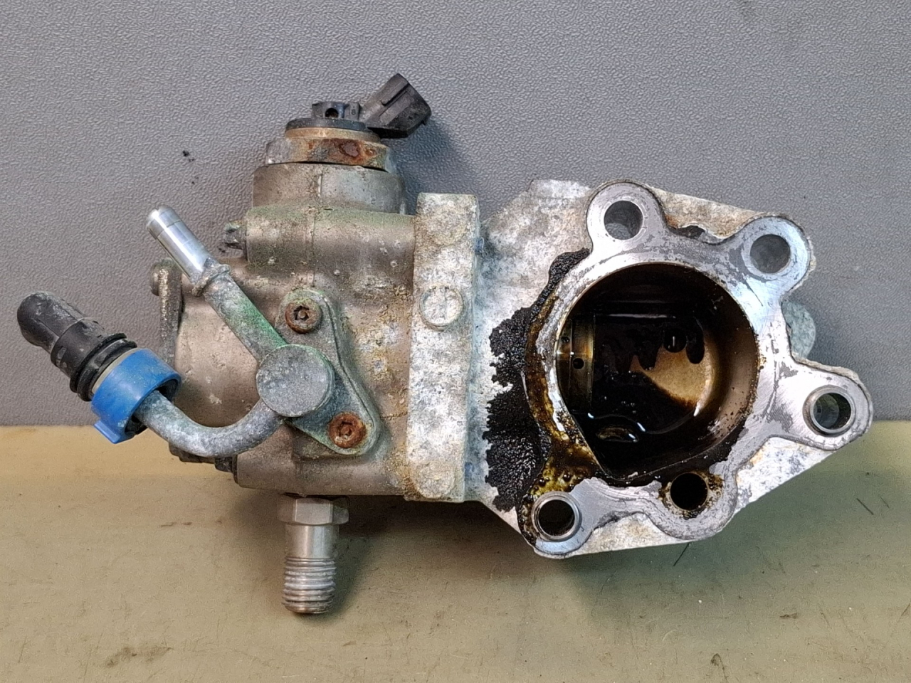 ТНВД Mazda CX-7 1 поколение 2008, 2.3 л., L3-VDT, бензин, АКПП, передний привод - фото №1