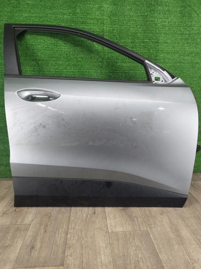 дверь передняя правая Chevrolet Trax 2 поколение 2024, 1.2 л., бензин, АКПП, серебристый, хетчбэк 5 дв., передний привод - фото №1