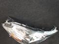 фара правая Toyota Prius V 1 поколение ZVW41 [рестайлинг] 2015 - фото №3