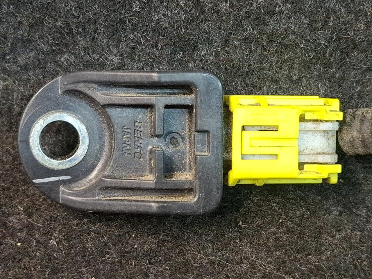 датчик удара Toyota Camry 7 поколение XV40 2008, 2.4 л., 2AZ-FE, бензин, АКПП, седан, передний привод - фото №1