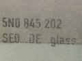 стекло двери передней правой Volkswagen Tiguan 1 поколение 2009, 43R001025, 5N0845202 - фото №4