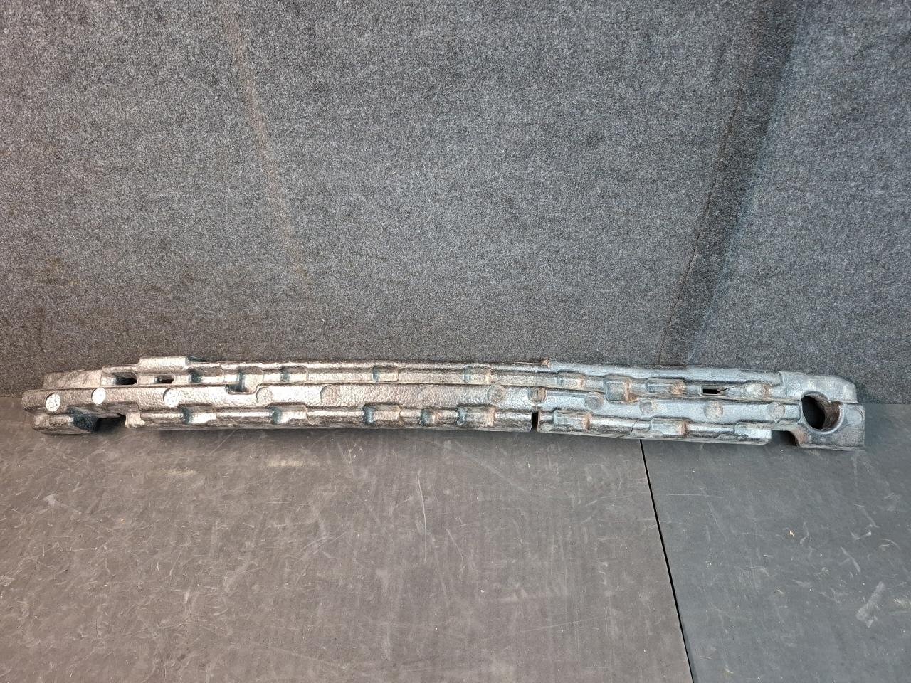 абсорбер бампера Chevrolet TrailBlazer 3 поколение 2020, 42740076 - фото №1