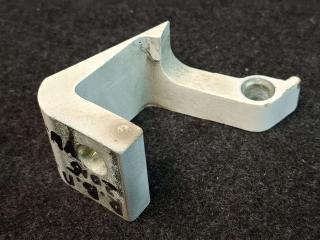 петля двери Volkswagen Transporter T6 2016