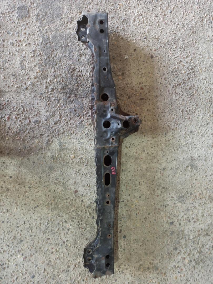 балка подвески передняя (подрамник) Toyota Prius V 1 поколение ZVW41 ZVW41 2014, 1.8 л., гибрид, АКПП, синий, хетчбэк 5 дв., передний привод - фото №1