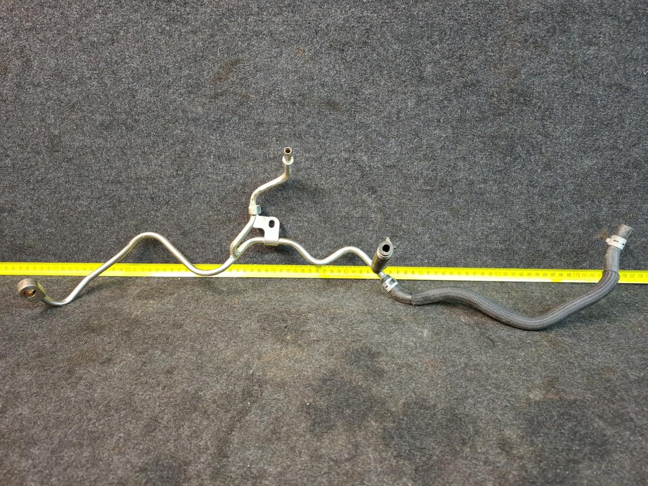 трубка охлаждения турбины Chevrolet Malibu 9 поколение 2017, 1.5 л., бензин, АКПП, черный, седан, передний привод - фото №1