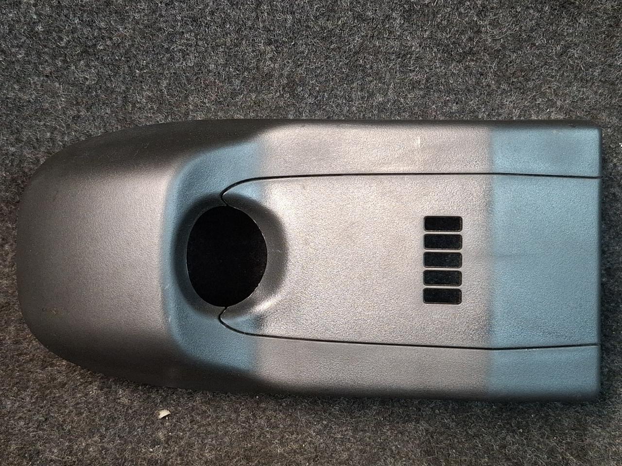 Кожух салонного зеркала GMC Terrain 2 поколение 2020, 1.5 л., бензин, АКПП, серый 464с, передний привод, 84130069, 84129963 - фото №1