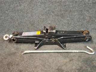 домкрат Mazda 6 GJ [рестайлинг] GJ 2015, 2.5 л., PYY1, бензин, АКПП, белый, седан, передний привод