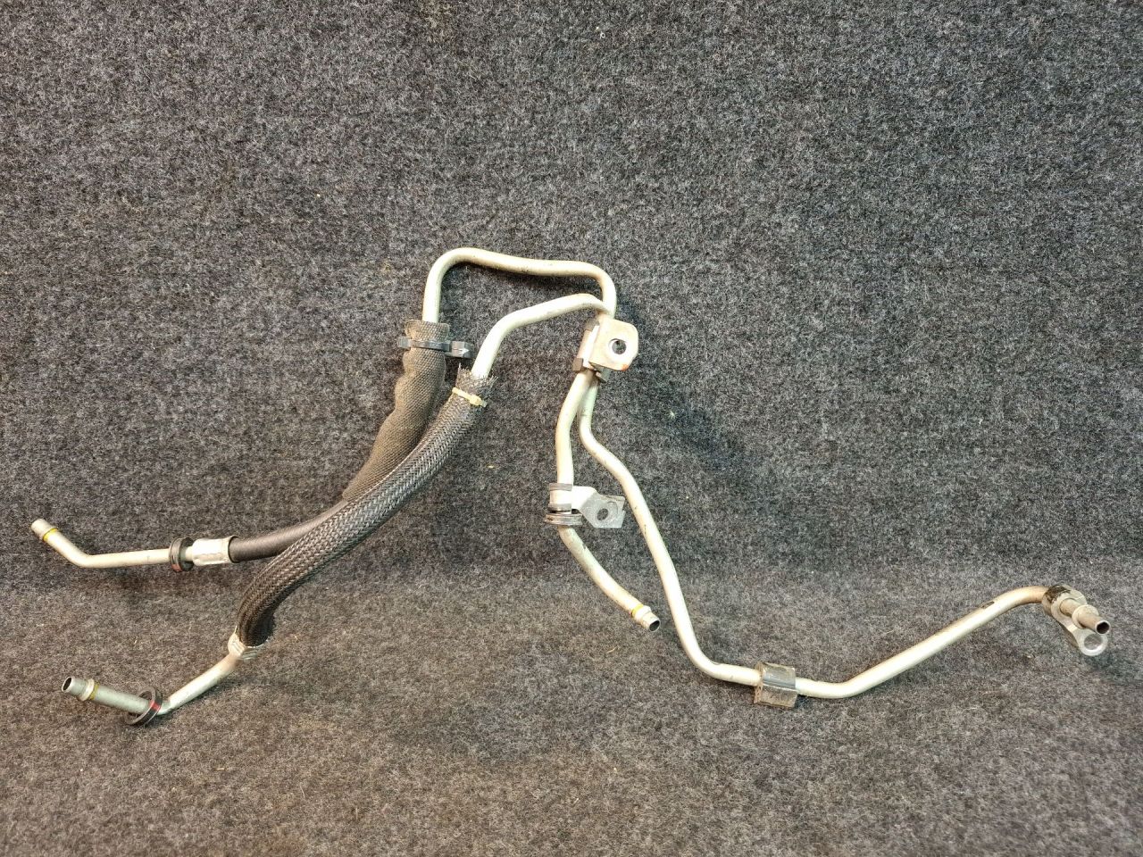 шланг (трубка) АКПП Chevrolet Equinox 3 поколение 2018, 2.0 л., бензин, АКПП, передний привод - фото №1