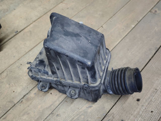 корпус воздушного фильтра Mazda 626 5 поколение [рестайлинг] 2000, 2.0 л., бензин