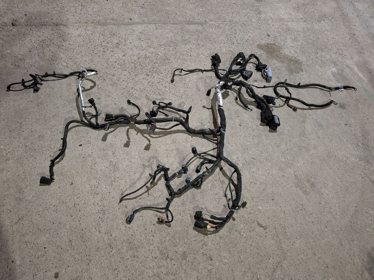 проводка двигателя Chevrolet Equinox 3 поколение 2018, 2.0 л., бензин, АКПП, передний привод - фото №1