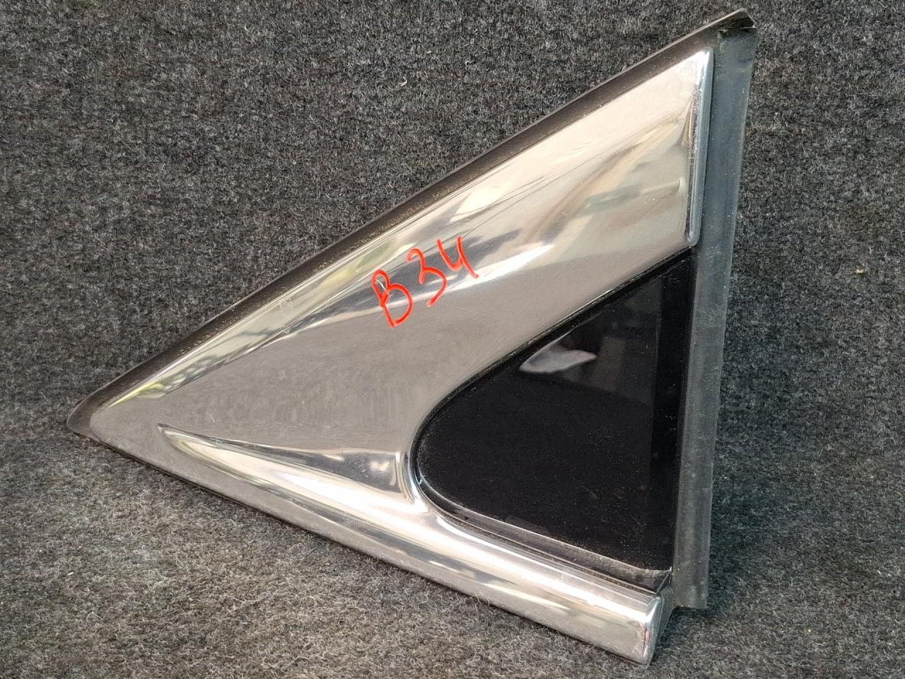 молдинг крыла Cadillac XT4 1 поколение 2020, 2.0 л., бензин, АКПП, 318e, полный привод, 84463410, 84463407 - фото №1